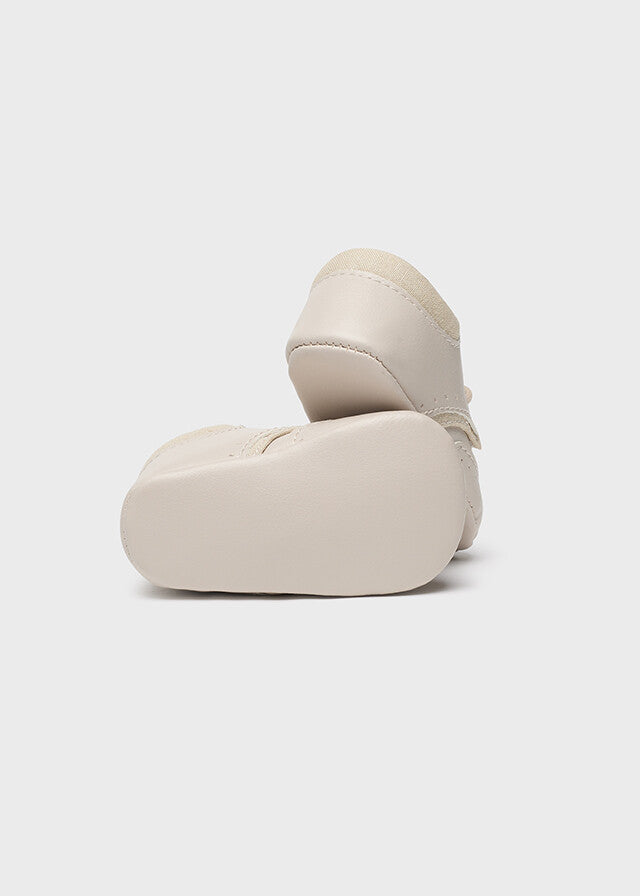 Sapatos cordões