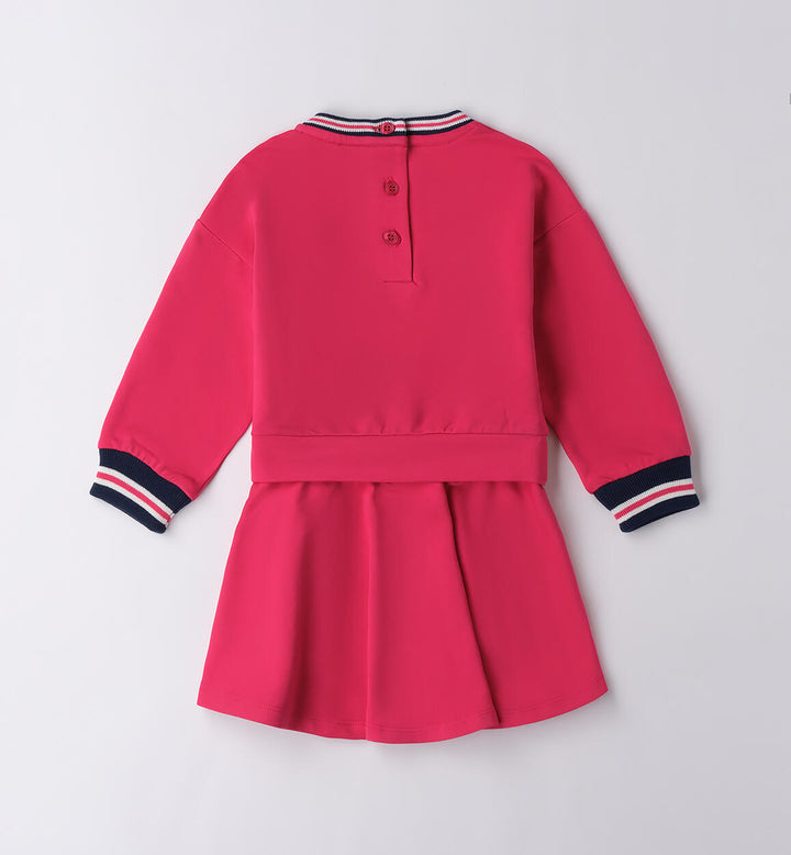 Girls’ outfit with skirt