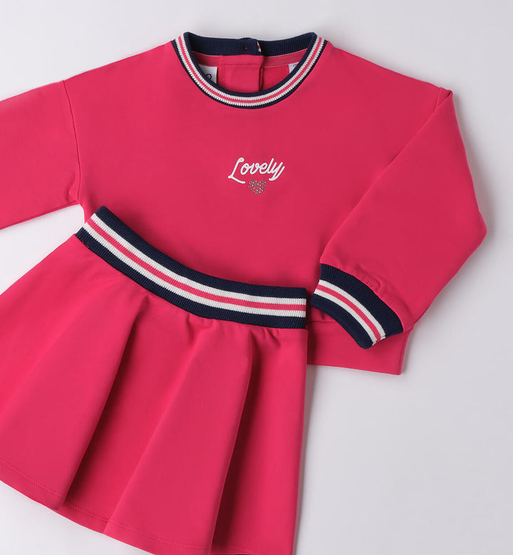 Girls’ outfit with skirt